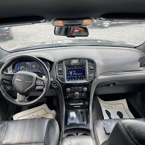 2018 Chrysler 300 S 缩略图 35