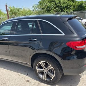 2018 Mercedes-BENZ GLC photo 6