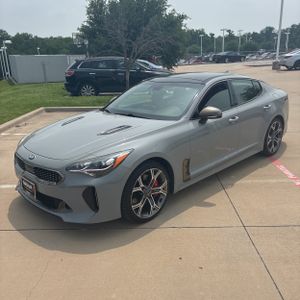 KIA STINGER - 1