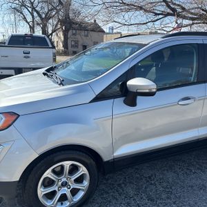 FORD ECOSPORT SE - 2