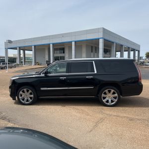 Cadillac Escalade ESV Premium - 3