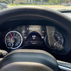 صورة مصغرة 40 لـ 2023 RAM 1500 LARAMIE