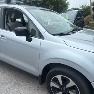 2017 Subaru FORESTER 2.5I 缩略图 13