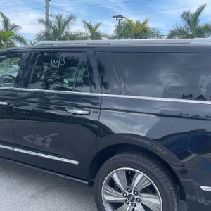 2019 Lincoln NAVIGATOR L RESERVE — фото 6