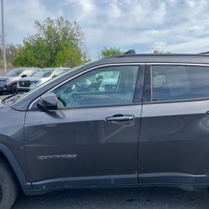 JEEP COMPASS LATITUDE - 4