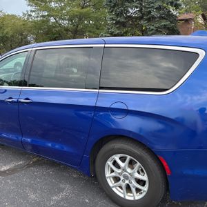 صورة 6 لـ 2021 Chrysler PACIFICA TOURING L