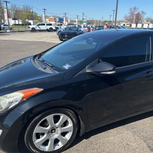 HYUNDAI ELANTRA LIMITED - 2