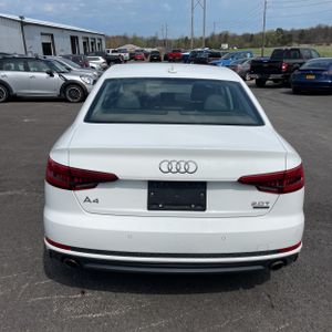 AUDI A4 2.0T PREMIUM - 7