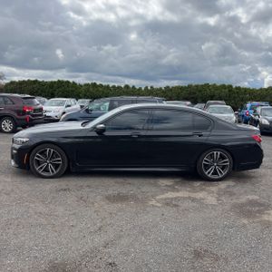 BMW 750I XDRIVE - 3