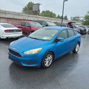 FORD FOCUS SE - 1