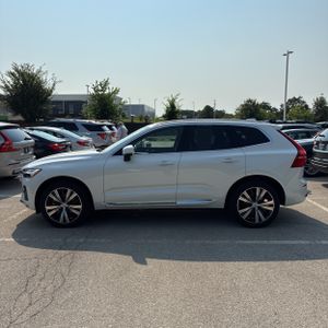 2023 Volvo XC60 B5 PLUS BRIGHT THEME 照片 3