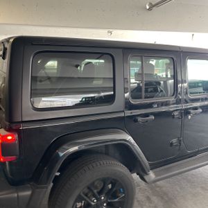 JEEP WRANGLER 4XE SAHARA 4X4 - 9
