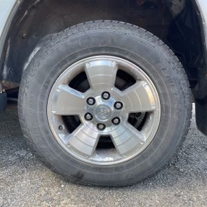 2005 Toyota 4RUNNER SR5 thumbnail 18