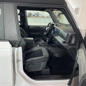 صورة مصغرة 33 لـ 2023 FORD BRONCO BASE
