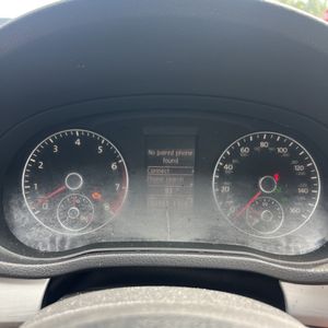 صورة 37 لـ 2012 Volkswagen PASSAT SE