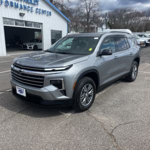CHEVROLET TRAVERSE LT - 1