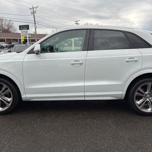AUDI Q3 2.0T PREMIUM PLUS - 4