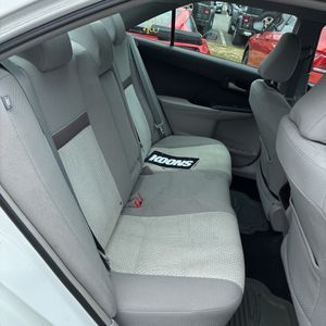 2014 Toyota CAMRY LE 缩略图 35