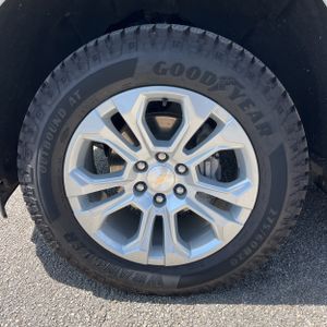 2025 Chevrolet SILVERADO 1500 LTZ — миниатюра 17