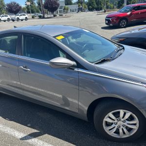 2011 Hyundai SONATA GLS — миниатюра 13