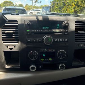 2010 Chevrolet SILVERADO 1500 LT thumbnail 37