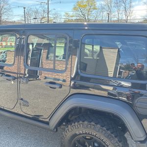 JEEP WRANGLER WILLYS 4XE - 6