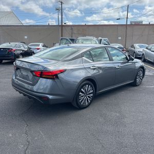 NISSAN ALTIMA SV FWD - 7