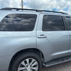 صورة 9 لـ 2016 Toyota SEQUOIA LIMITED