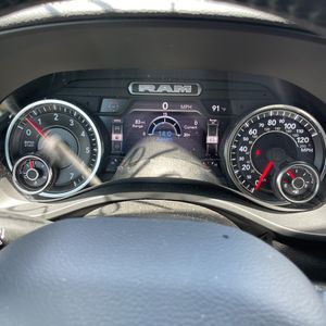 2024 RAM 1500 LARAMIE — миниатюра 41