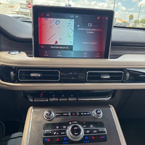 2023 Lincoln AVIATOR RESERVE — миниатюра 35
