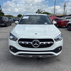 صورة 14 لـ 2022 Mercedes-BENZ GLA