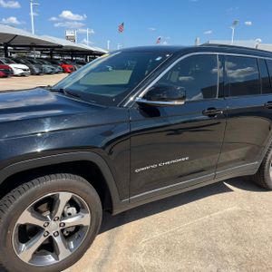 صورة 2 لـ 2024 JEEP GRAND CHEROKEE LIMITED
