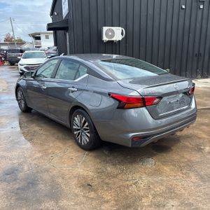 NISSAN ALTIMA SV FWD - 5