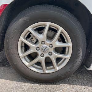 صورة 19 لـ 2024 Chrysler VOYAGER LX