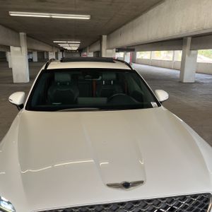 صورة 15 لـ 2023 Genesis GV70 2.5T STANDARD