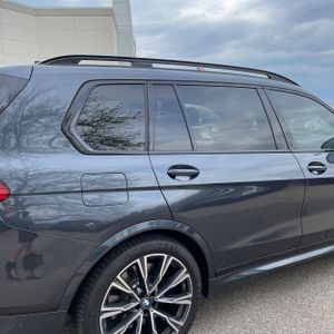 BMW X7 M50I - 9