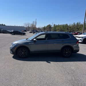 VOLKSWAGEN TIGUAN SE 4MOTION - 3