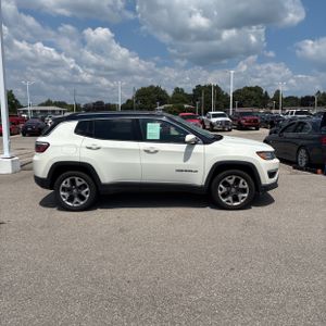 صورة 10 لـ 2019 JEEP COMPASS LIMITED