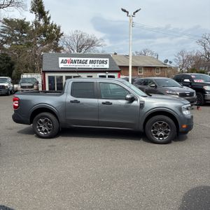 FORD MAVERICK XLT - 10
