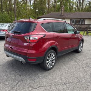 FORD ESCAPE TITANIUM - 8