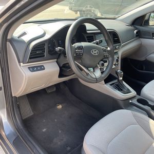 2019 Hyundai ELANTRA SEL thumbnail 35
