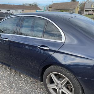 MERCEDES-BENZ E-CLASS - 6