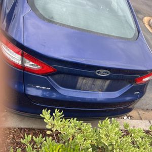 FORD FUSION SE - 7