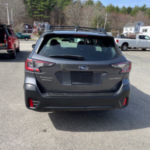 SUBARU OUTBACK BASE - 7