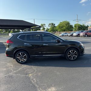 NISSAN ROGUE SV - 10