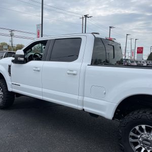 FORD F-250 SUPER DUTY LARIAT - 6