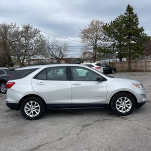 CHEVROLET EQUINOX LS - 10