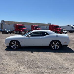 DODGE CHALLENGER SRT8 392 - 3