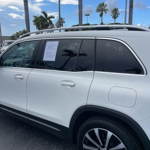 2023 Mercedes-BENZ GLB photo 6