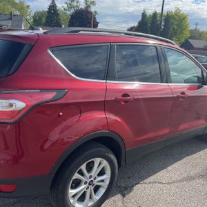 FORD ESCAPE SE - 9